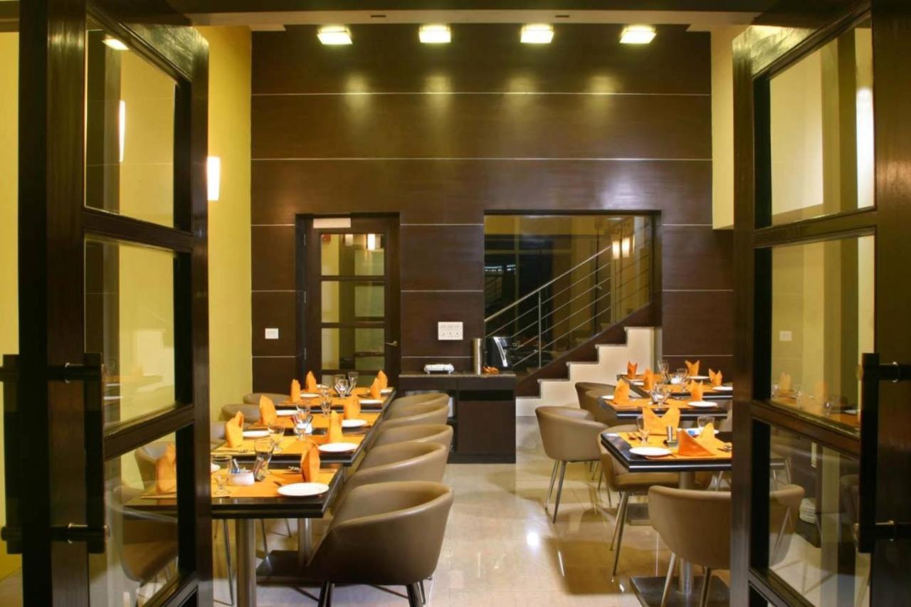 House By Howard New Delhi Exterior photo